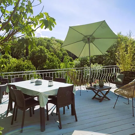 Maison Et Table D'hotes Du Vallon 3* Theize