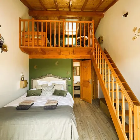 Bed and breakfast Maison Et Table D'hotes Du Vallon 3*